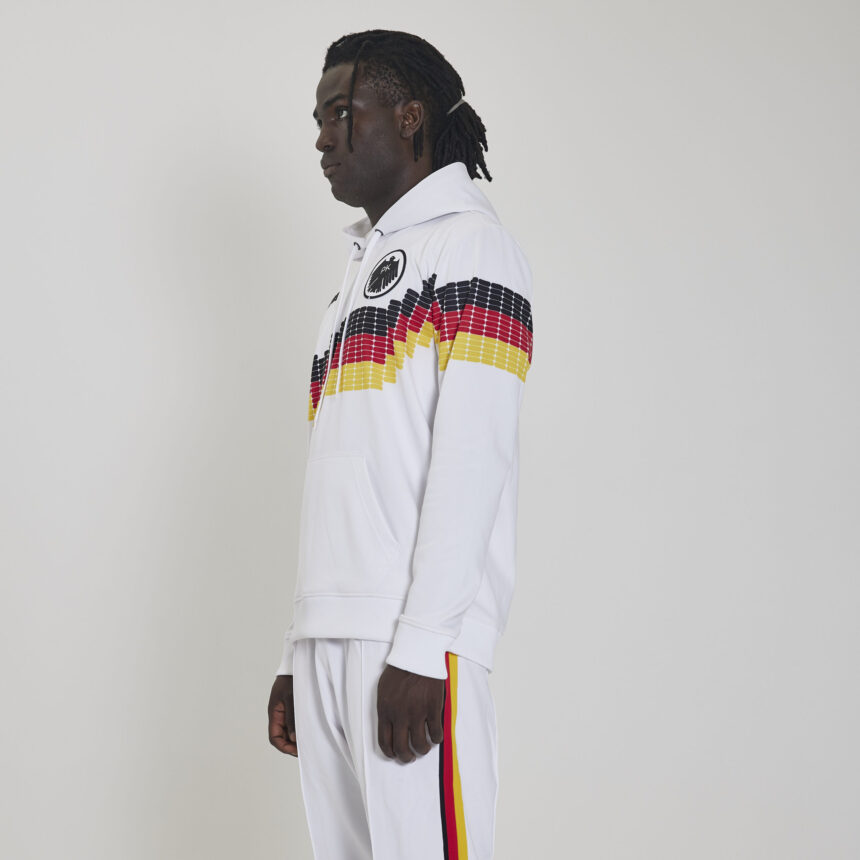 Premium PKxCOPA Tracksuit Weiß - Hoodie und Hose – Bild 4