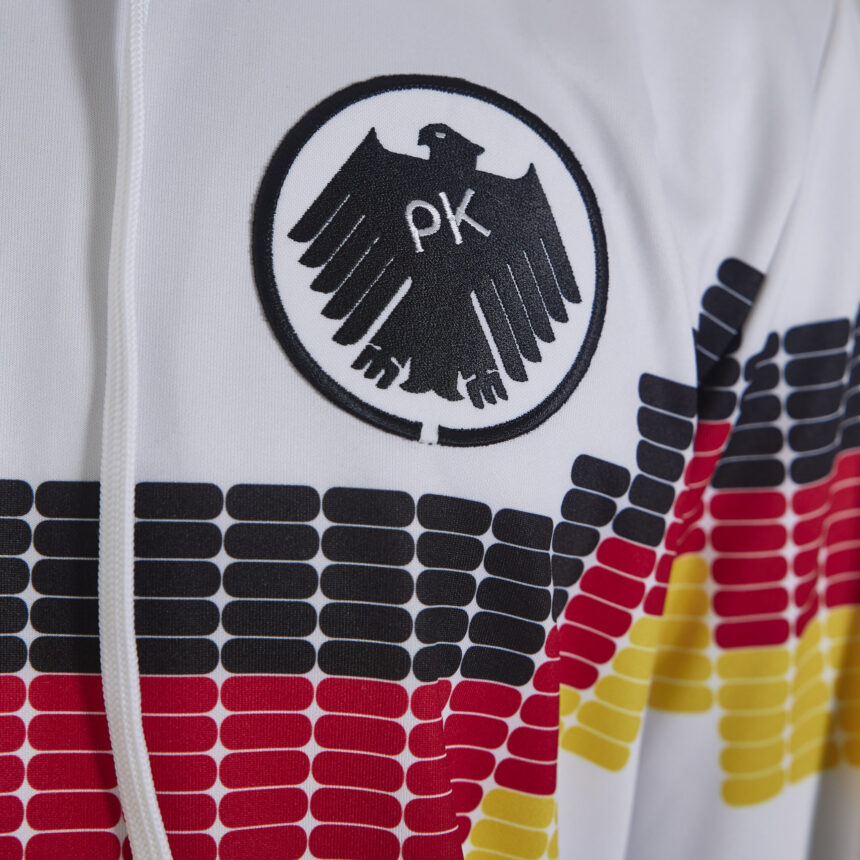 Premium PKxCOPA Tracksuit Weiß - Hoodie und Hose – Bild 12