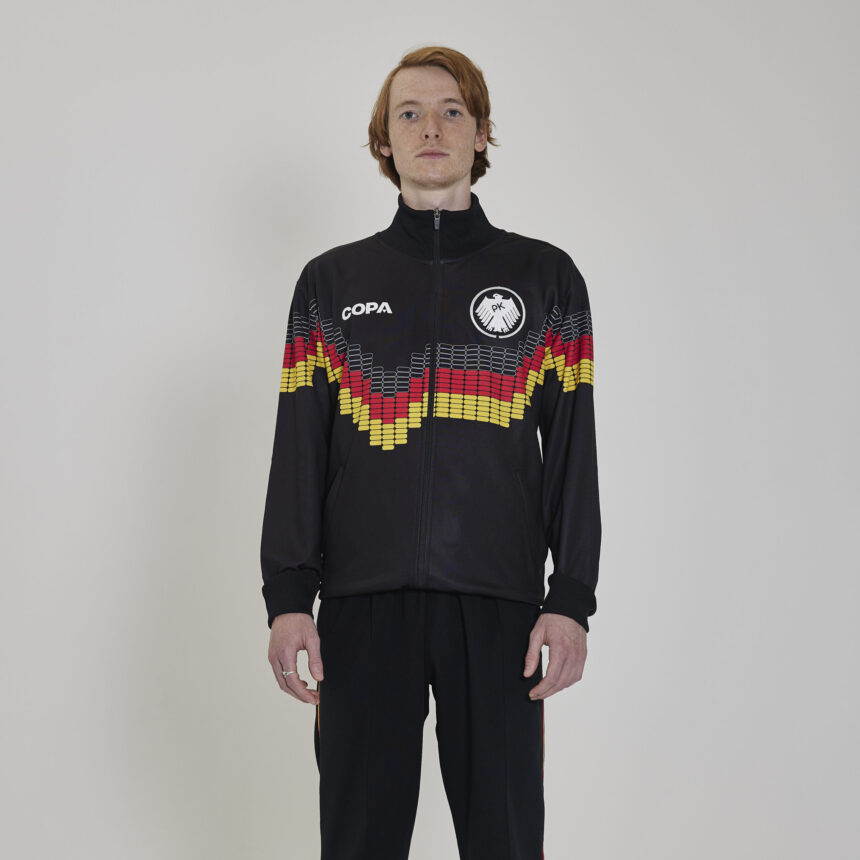 Premium PKxCOPA Tracksuit Schwarz - Jacke und Hose – Bild 3